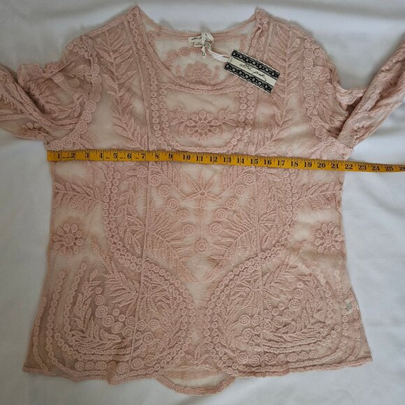 Ultra Pink Light Pink Lace Embroidered Floral 3/4 Sleeve Blouse Women's Size 1X - Picture 8 of 10
